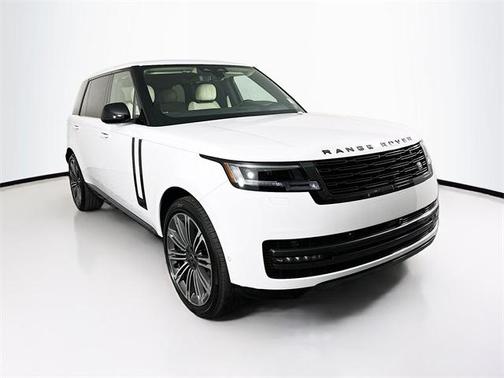 2025 Land Rover Range Rover P530 SE 7 Seat