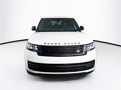 2025 Land Rover Range Rover P530 SE 7 Seat