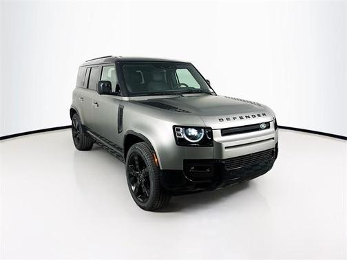 2025 Land Rover Defender P400 X-Dynamic SE