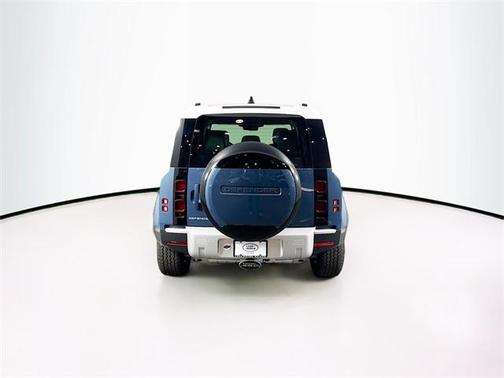 2025 Land Rover Defender P300