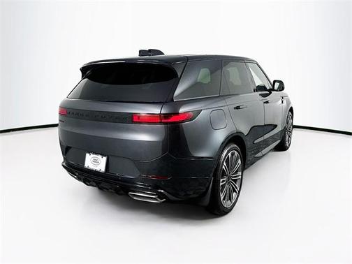 2026 Land Rover Range Rover Sport 5.0L Supercharged Dynamic