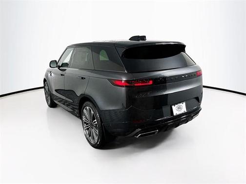 2026 Land Rover Range Rover Sport 5.0L Supercharged Dynamic