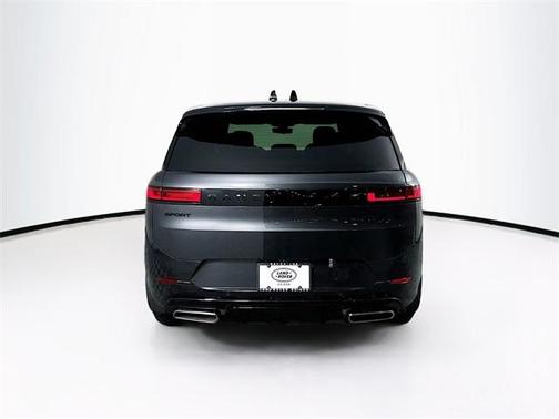 2026 Land Rover Range Rover Sport 5.0L Supercharged Dynamic