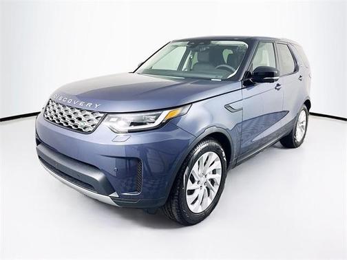 2024 Land Rover Discovery P300 S