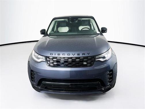 2025 Land Rover Discovery P360 Dynamic SE