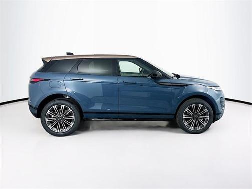 2026 Land Rover Range Rover Evoque Dynamic SE