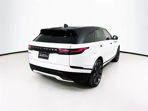 2026 Land Rover Range Rover Velar P400 Autobiography