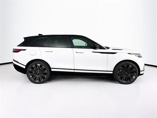 2026 Land Rover Range Rover Velar P250 Dynamic SE