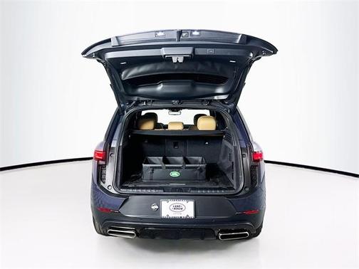 2025 Land Rover Range Rover Sport P360 SE