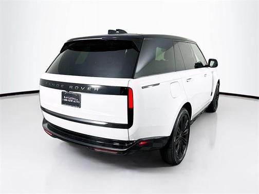 2025 Land Rover Range Rover P400 SE
