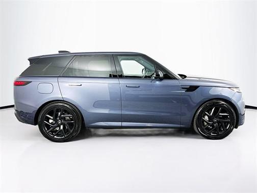 2025 Land Rover Range Rover Sport P460 Dynamic SE
