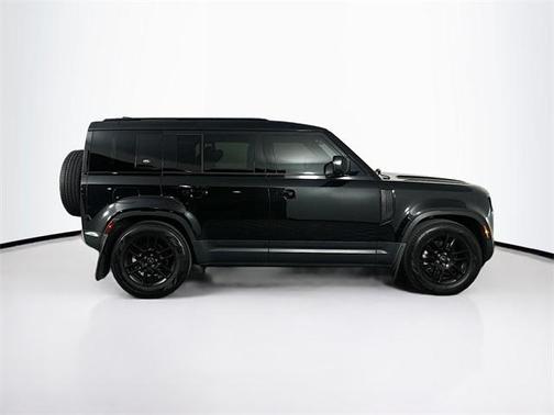 2023 Land Rover Defender 110 S