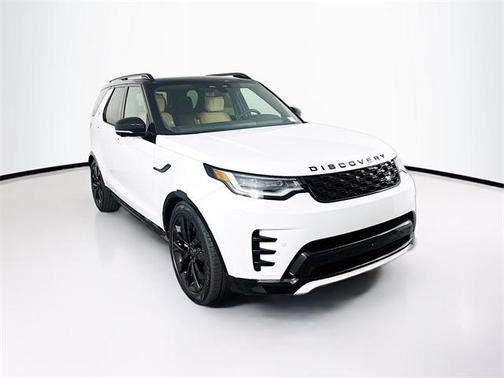 2026 Land Rover Discovery SE
