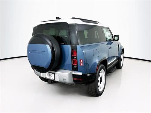 2025 Land Rover Defender P300 S