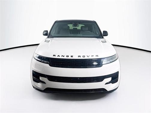 2025 Land Rover Range Rover Sport P360 SE