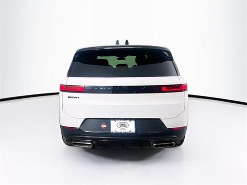 2025 Land Rover Range Rover Sport P360 SE