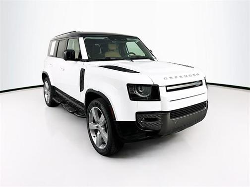 2025 Land Rover Defender P400 X-Dynamic SE