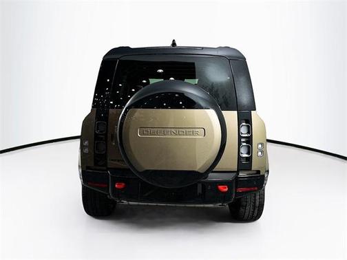 2025 Land Rover Defender P400 X