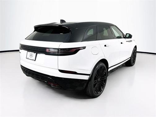 2026 Land Rover Range Rover Velar P250 Dynamic SE