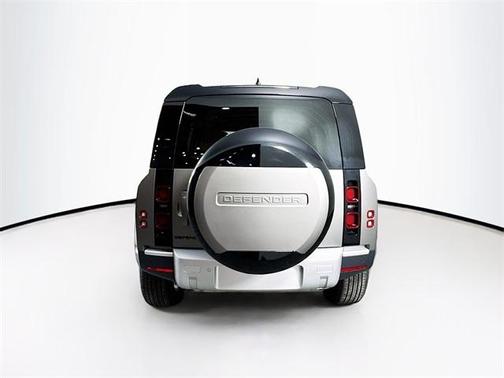 2025 Land Rover Defender P300