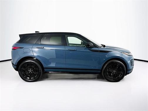 2026 Land Rover Range Rover Evoque Dynamic SE