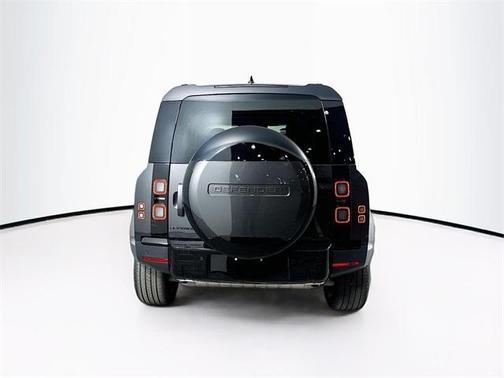 2026 Land Rover Defender 110 S