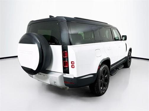 2025 Land Rover Defender P300 S