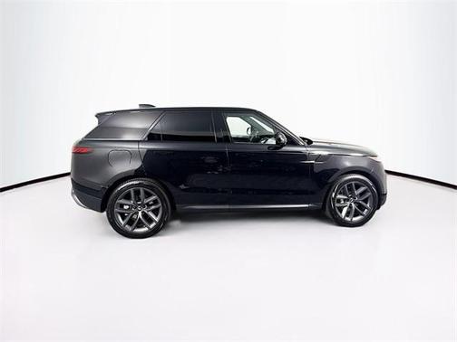 2025 Land Rover Range Rover Sport P360 SE