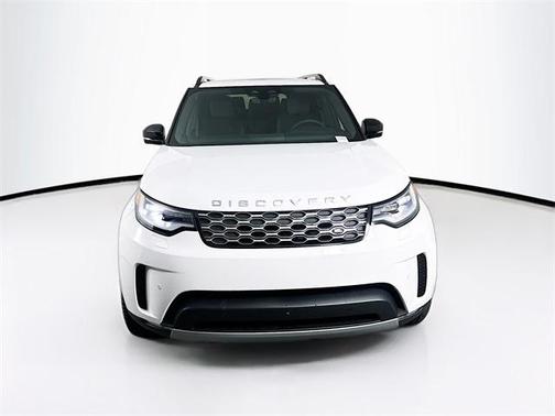 2025 Land Rover Discovery P300 S