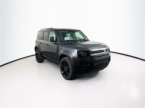 2025 Land Rover Defender P400 X-Dynamic SE