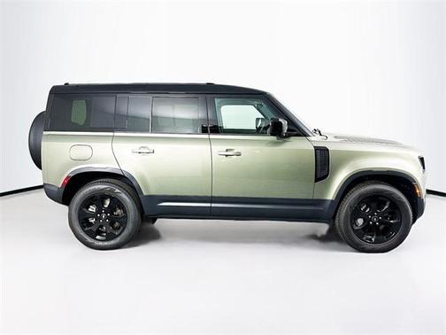 2025 Land Rover Defender P300