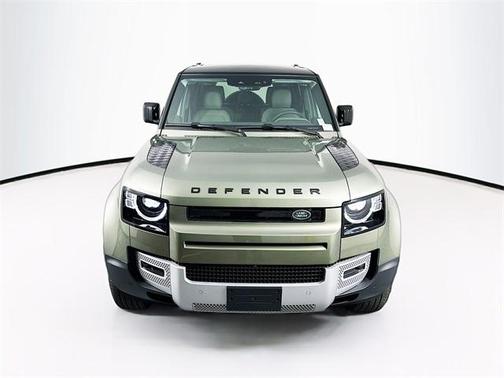 2025 Land Rover Defender P300