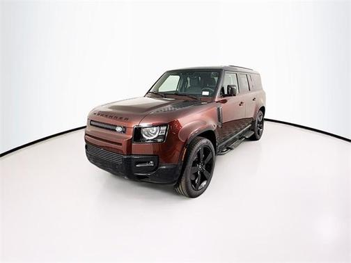 2025 Land Rover Defender P400 X-Dynamic SE