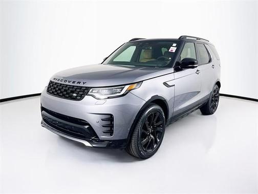 2024 Land Rover Discovery P300 Dynamic SE