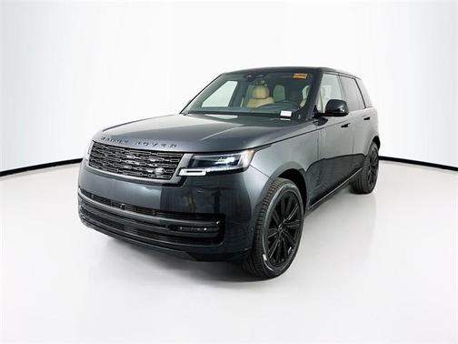 2025 Land Rover Range Rover P550e SE