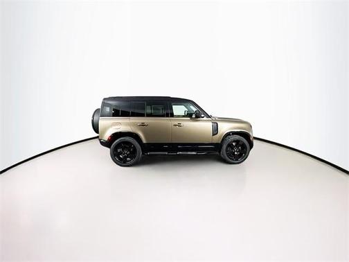 2025 Land Rover Defender P400 X-Dynamic SE