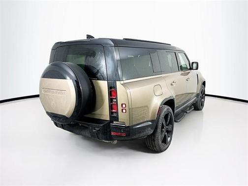 2025 Land Rover Defender P400 X-Dynamic SE