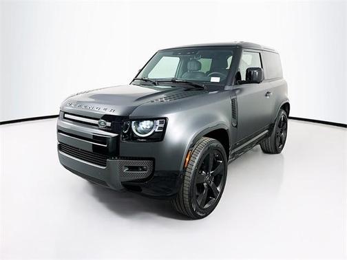 2025 Land Rover Defender 90 V8