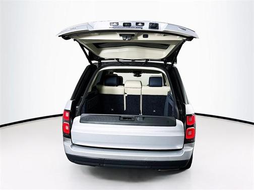 2021 Land Rover Range Rover P525 HSE Westminster