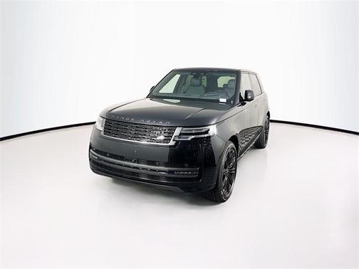 2025 Land Rover Range Rover P400 SE