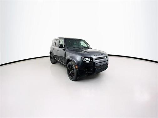 2025 Land Rover Defender P400 X-Dynamic SE