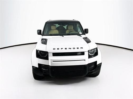 2025 Land Rover Defender P400 X-Dynamic SE