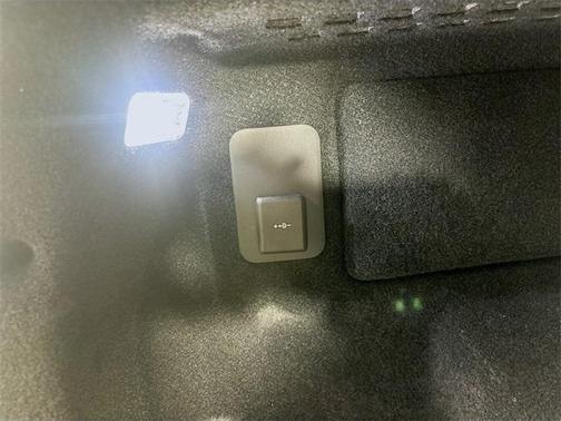 2025 Land Rover Range Rover Evoque Core S