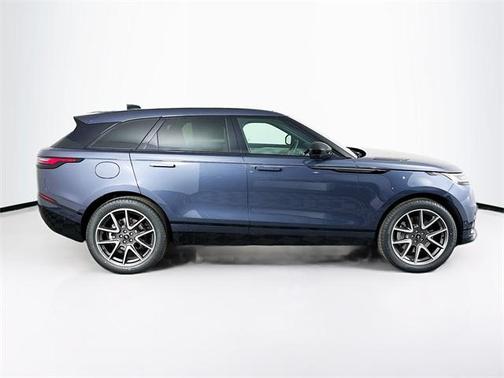 2026 Land Rover Range Rover Velar Dynamic SE