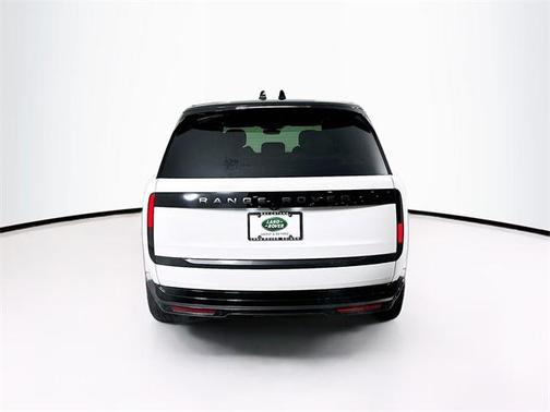 2025 Land Rover Range Rover P530 SE 7 Seat