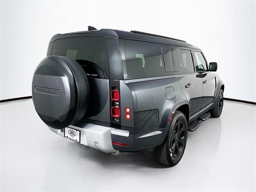 2025 Land Rover Defender P300 S