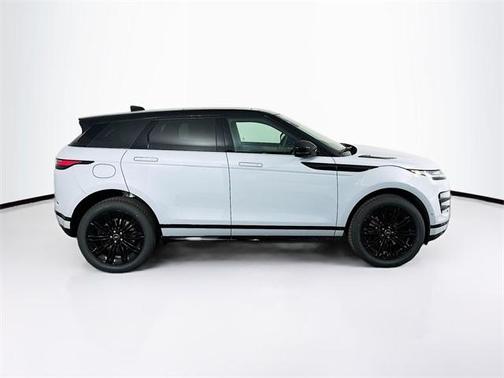2026 Land Rover Range Rover Evoque Dynamic SE