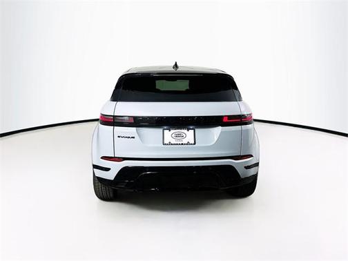 2026 Land Rover Range Rover Evoque Dynamic SE