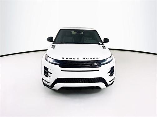 2026 Land Rover Range Rover Evoque Dynamic SE