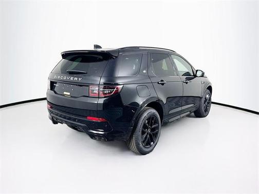 2024 Land Rover Discovery Sport Core S